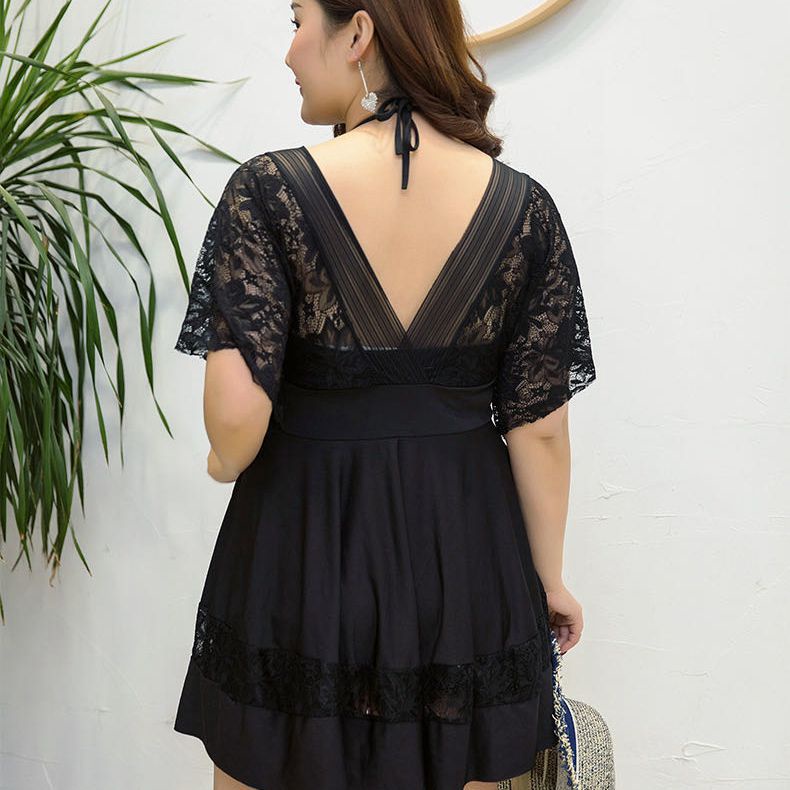 Đồ bơi màu đen size lớn thích hợp cho cân nặng 83-100kg