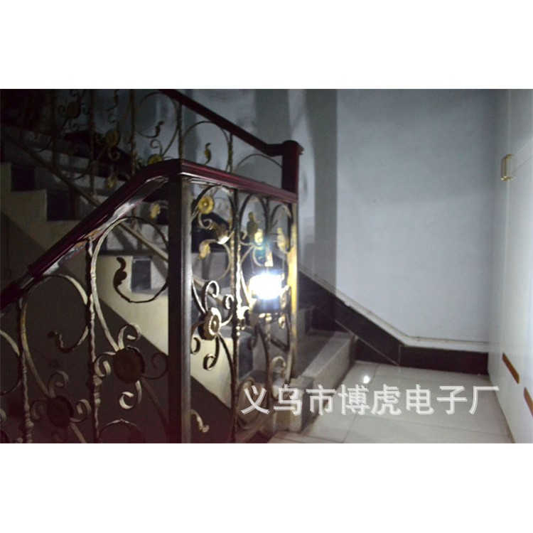 💥 FREE SHIP XTRA💥Đèn bão - đèn đi phượt xài pin tiện dụng ĐÈN ĐI BÃO SIÊU SÁNG