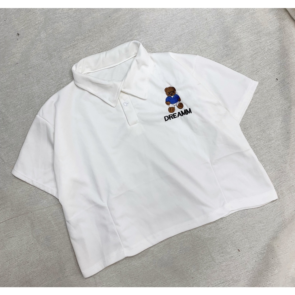 Áo thun croptop cộc tay nữ cổ polo thêu gấu freesize dáng lửng màu trắng hàn quốc sexy HTK5