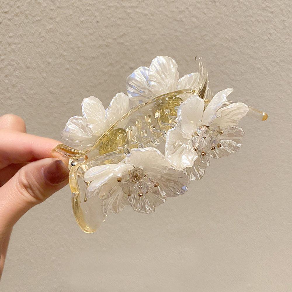 Kẹp Tóc Đính Hoa Và Bóng Lông Màu Đen Xinh Xắn