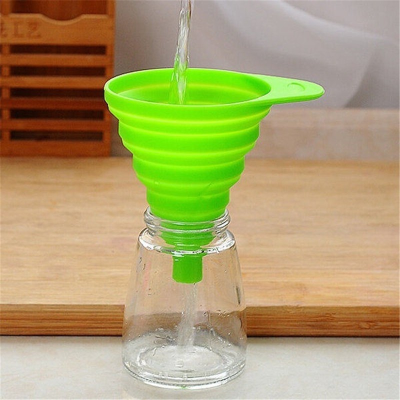 Phễu silicone dùng rót dầu có thể xếp gọn tiện lợi