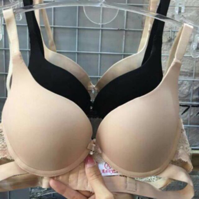 Áo anny thái ,có mút kép tạo khe ,nâng đẹp