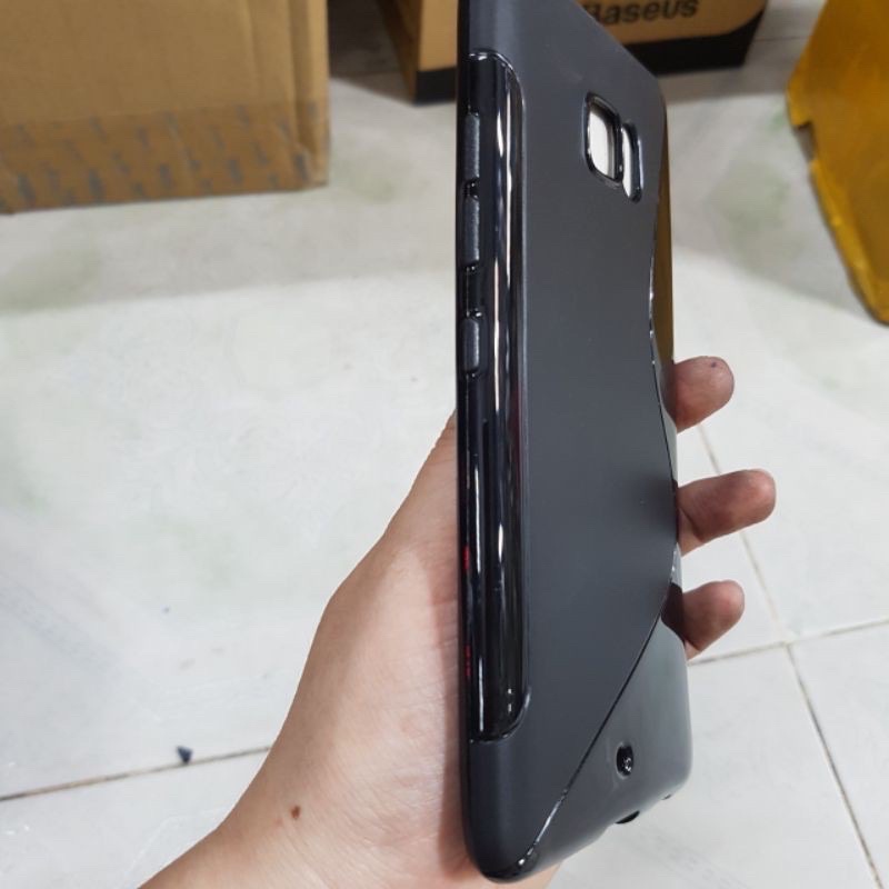 Ốp lưng dẻo đen chống sốc HTC U Ultra