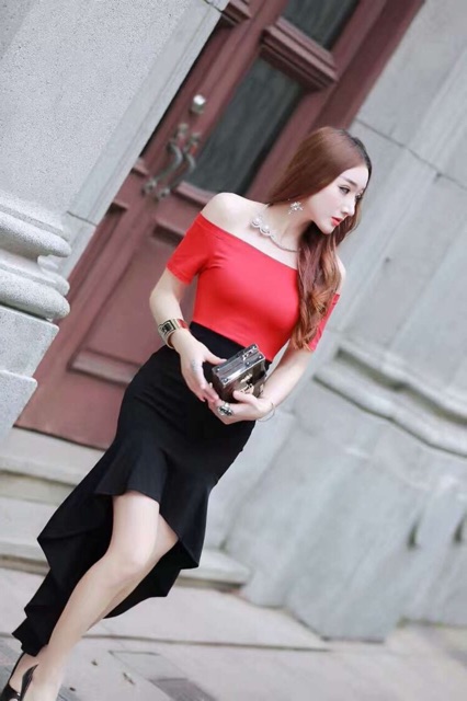 Đầm dự tiệc bẹt vai đuôi cá quyến rũ