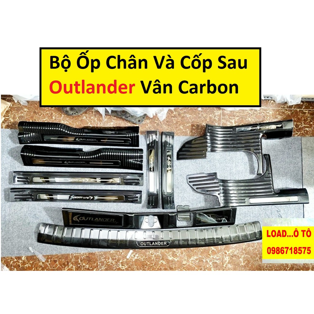 Ốp Bậc Cửa, Nẹp Bước Chân, Cốp Sau Xe Mitsubishi Outlander 2023-2018 Form Cũ Vân Carbon Cao Cấp