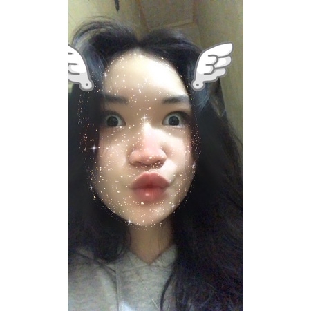 Em bé ấy thế mà bé như hột me 🥺