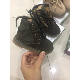 bôt trẻ em