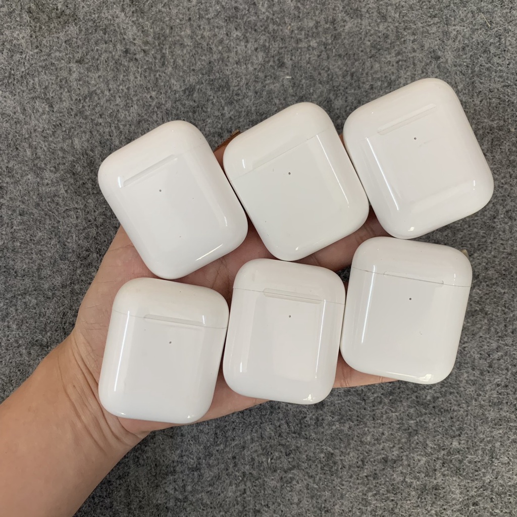 Mô hình trưng bày tai nghe air pod 2