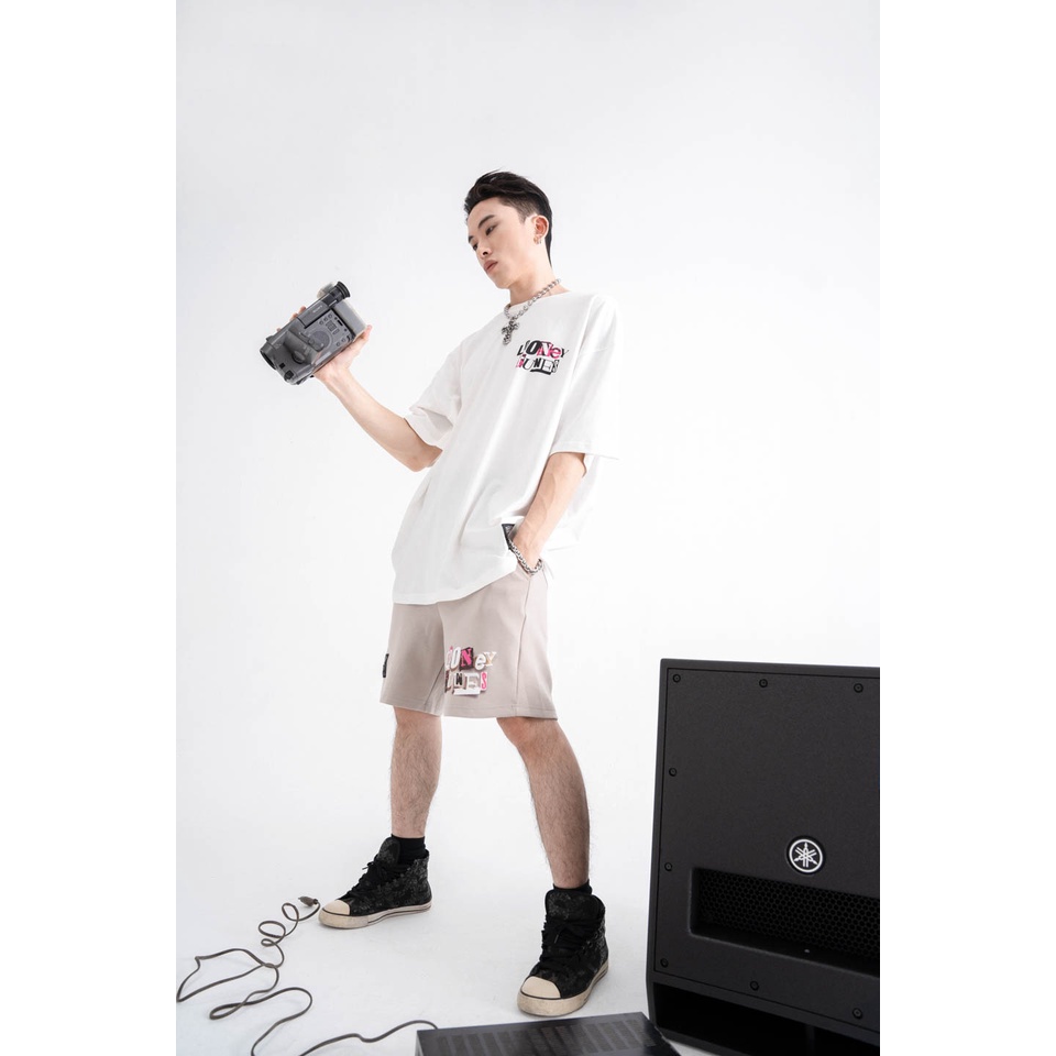 Quần Short BOO Unisex Dáng Bermuda In Logo LooneyTunes