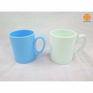 Ca cốc nhựa có tay cầm