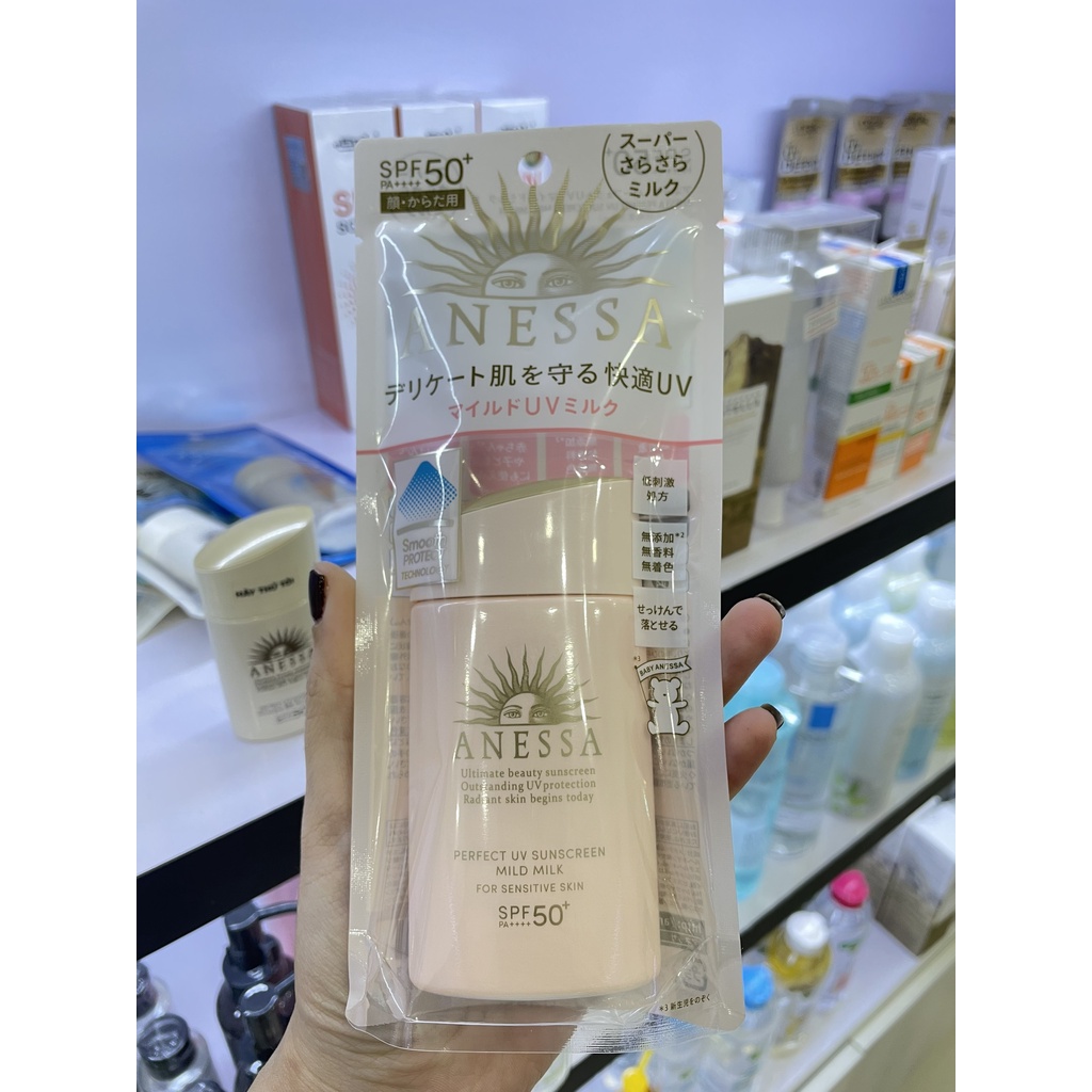 Kem Chống Nắng Anessa Perfect UV Sunscreen Skincare Milk SPF50+/PA++++
