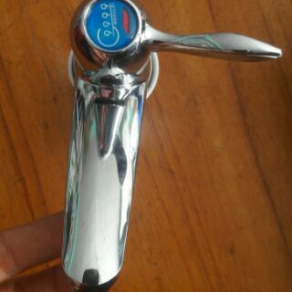 Vòi lavabo