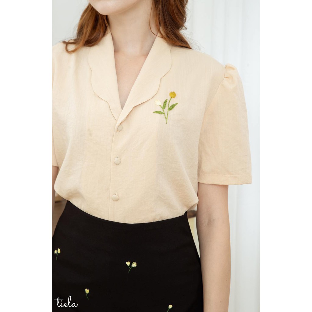 TIELA Áo sơ mi thêu hoa Tulip - Tulip Shirt