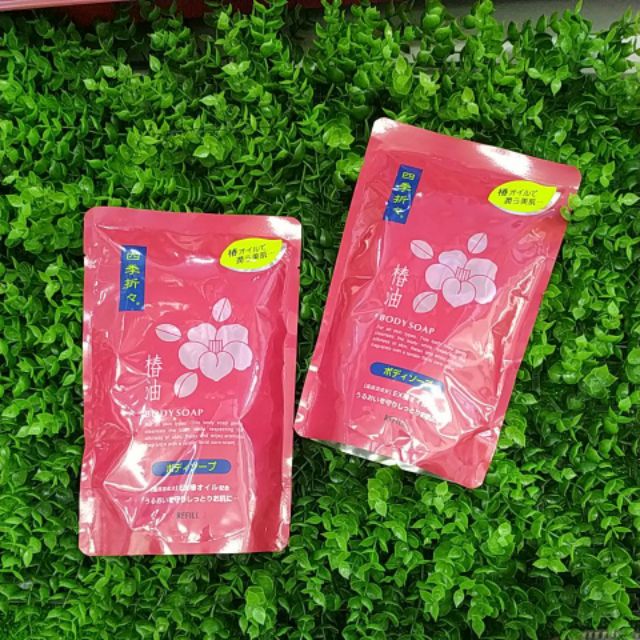 SỮA TẮM TÚI TINH CHẤT HOA TRÀ 450ML