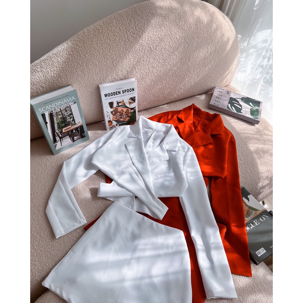 SÉT CROP VEST DÂY CHÉO EO + CHÂN VÁY