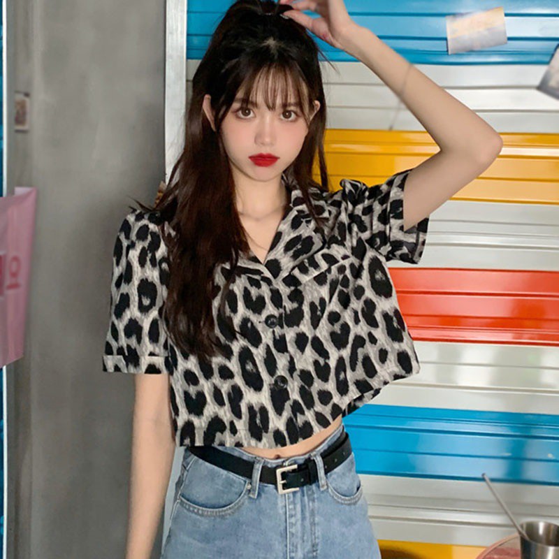 Áo croptop tay lửng họa tiết da báo thời trang cá tính