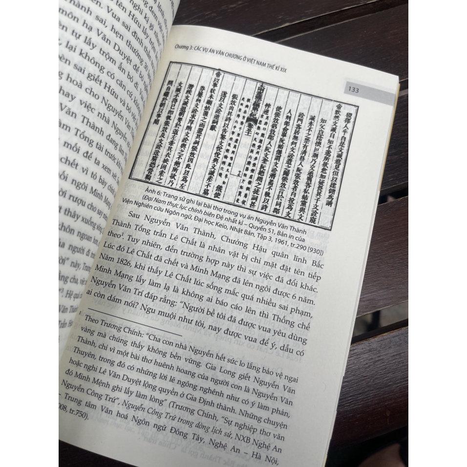 Sách - CÁC VỤ ÁN VĂN CHƯƠNG Ở VIỆT NAM THẾ KỈ X - XIX – Phạm Văn Hưng – Bình Book