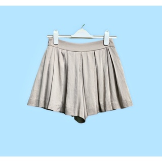 Quần short giả váy