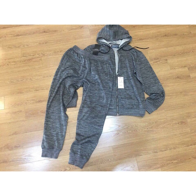 Bộ thể thao lót nỉ Zara