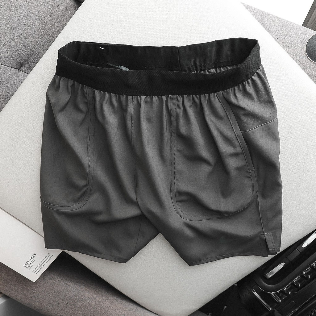 Quần Short Chạy Bộ, Quần Gym Nam Trên Gối Siêu Nhẹ Vải Cực Mát | BigBuy360 - bigbuy360.vn
