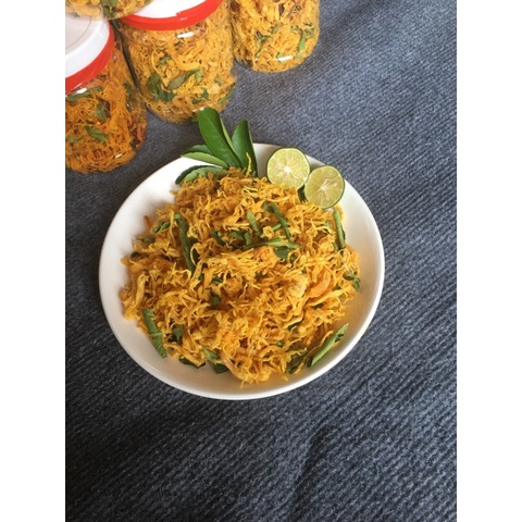 Khô gà lá chanh 200g - Khô gà cao cấp, cay vừa siêu ngon | BigBuy360 - bigbuy360.vn