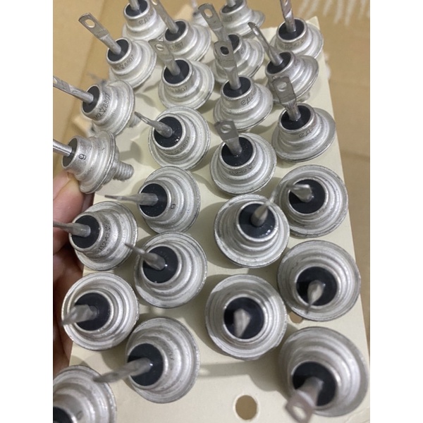 Điot 10 A Nga mới