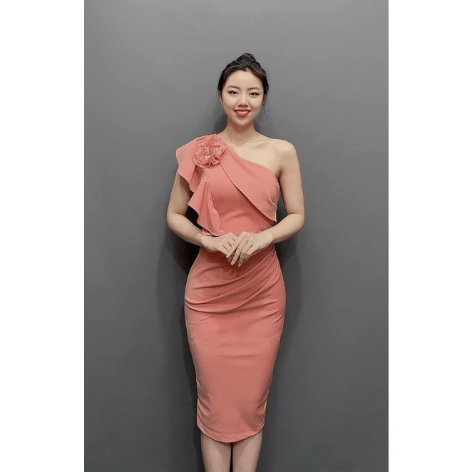 FREE SHIP ĐẦM ÔM UMI BODY DỰ TIỆC LỆCH VAI SANG CHẢNH SIÊU HOT