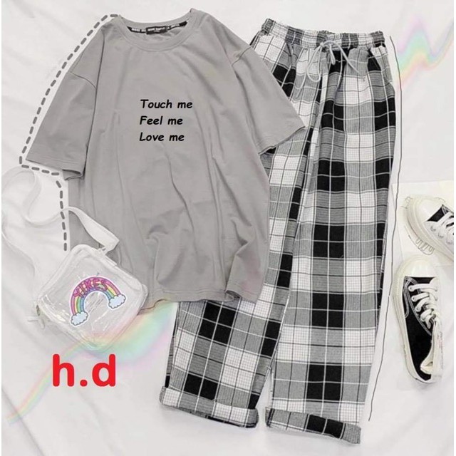 Sét Bộ Quần Áo Ulzzang Girl Style Nữ Ngắn Tay Mặc Đi Chơi, Áo Da Cotton In 3D Gấu Tham Ăn Mix Quần Ống Rộng Kẻ