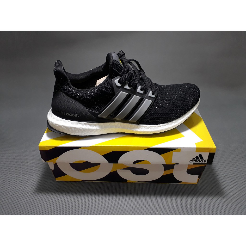 XẢ HÀNG HOT XẢ KHO THANH LÝ - RẺ Giày Sneaker Nam Ultra Boost Black and White | Sale Rẻ | Có Sẵn 2020 . BÁN RẺ NHẤT