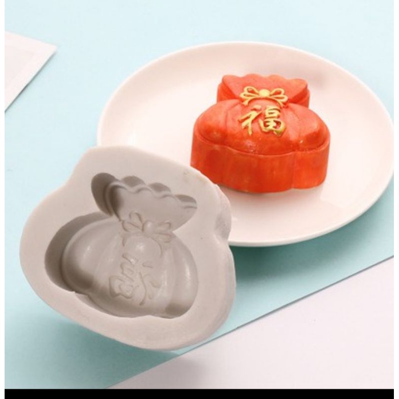 Khuôn silicon túi vàng