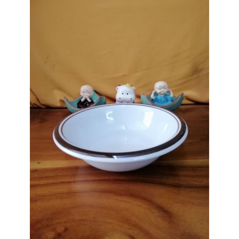 Tô sứ Nhật cạn lòng