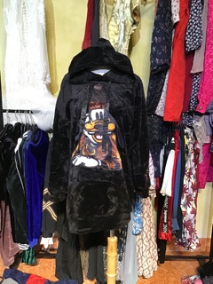 Áo hoddie nhung hàng 2hand ( nick hằng hằng )