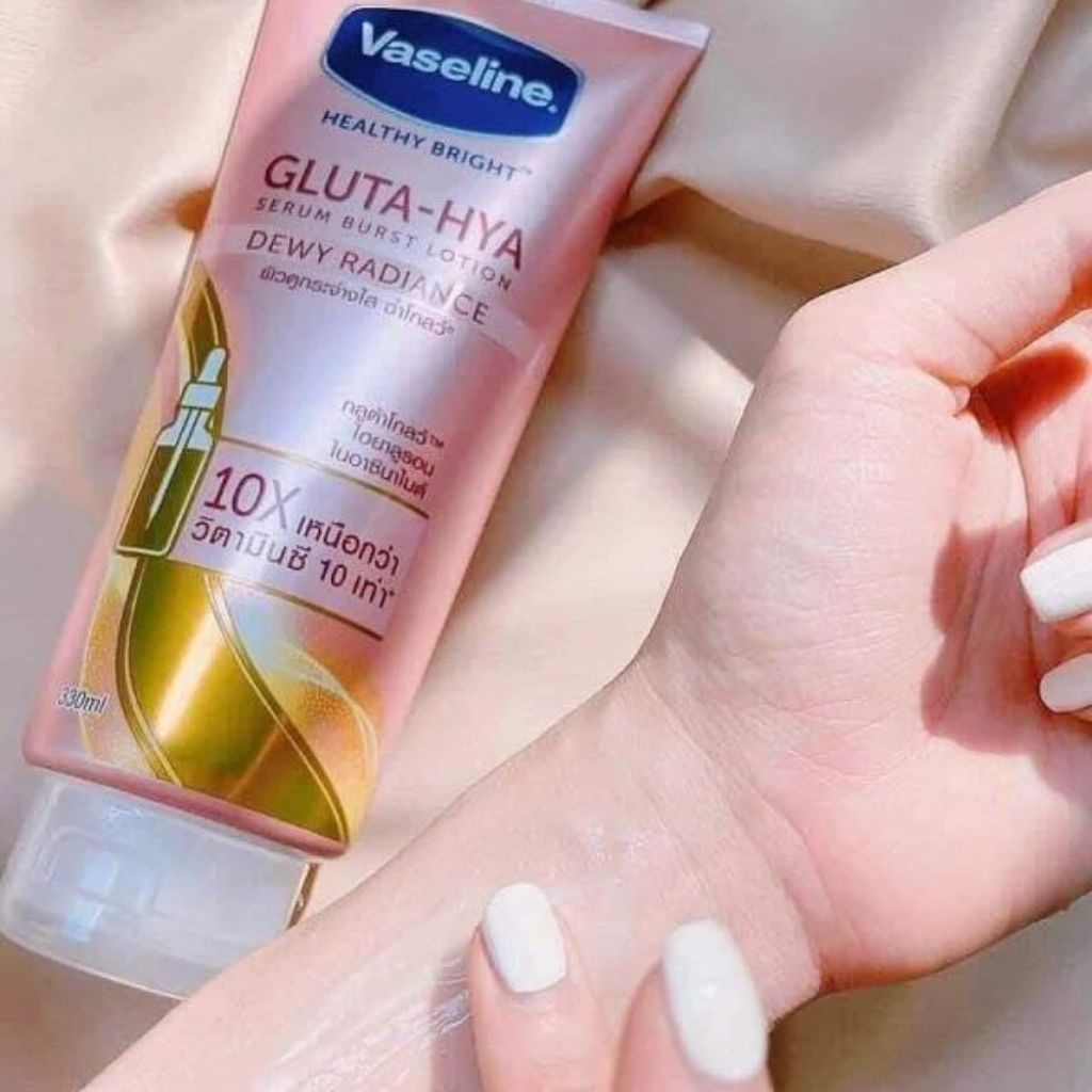 Sữa Dưỡng Thể Vaseline Healthy White UV Lightening Body Lotion 725ml Của Mỹ Dùng Cho Mọi Loại Da