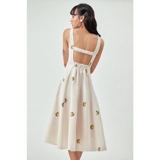 Đầm dài dáng xòe hở lưng Open Back Midi Dress (Daisy) - DEVONS STUDIO