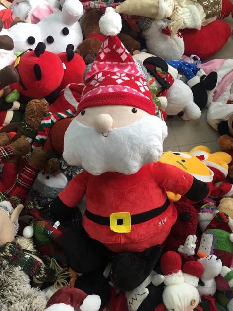 Gấu bông noel trang trí