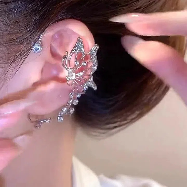 Bông Tai Dạng Kẹp Hình Bướm Rỗng Đính Đá Zircon Kiểu Hàn Quốc Sang Trọng Cho Bạn Gái