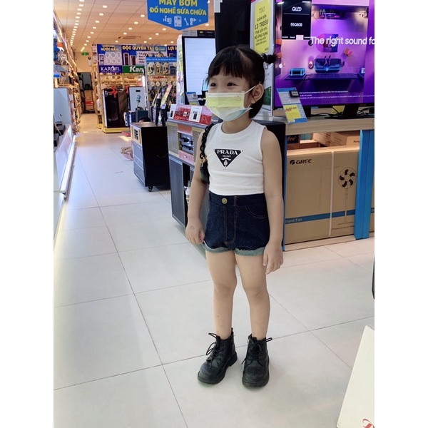 Quần đùi lưng cao bé gái