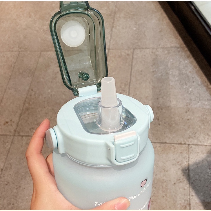 COD!Hot Sale!Bình Đựng Nước 2L Dễ Thương Có Vạch Báo Giờ Uống Nước[sneaky]