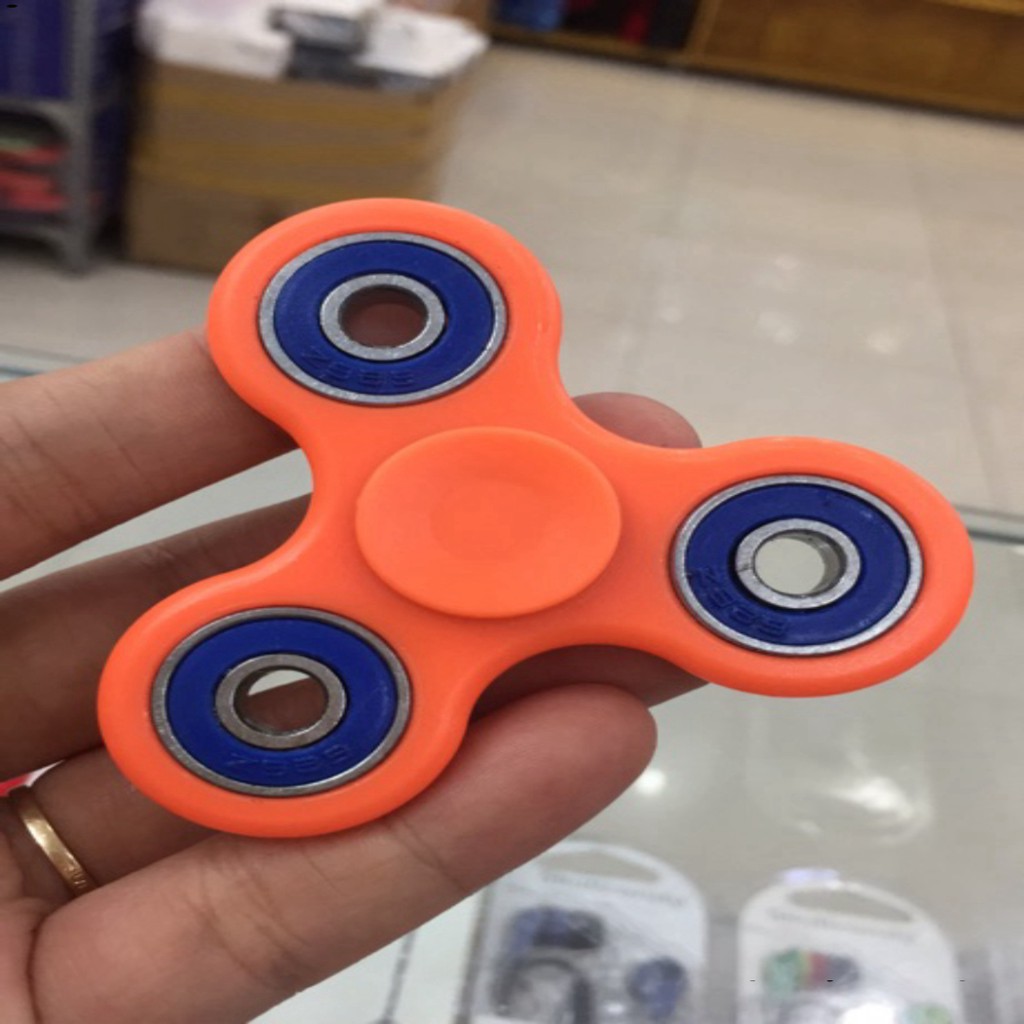 FIDGET SPINNER – con Quay giải trí- 3 cánh