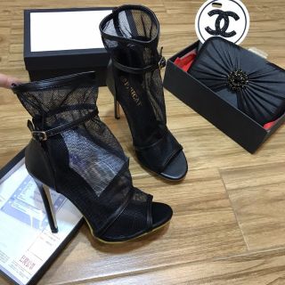 Boot lưới
