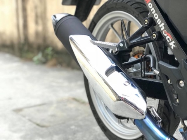 Lon pô thái đen có vỹ Suzuki Satria Raider [ TẶNG ADAPTER NỐI 200k]