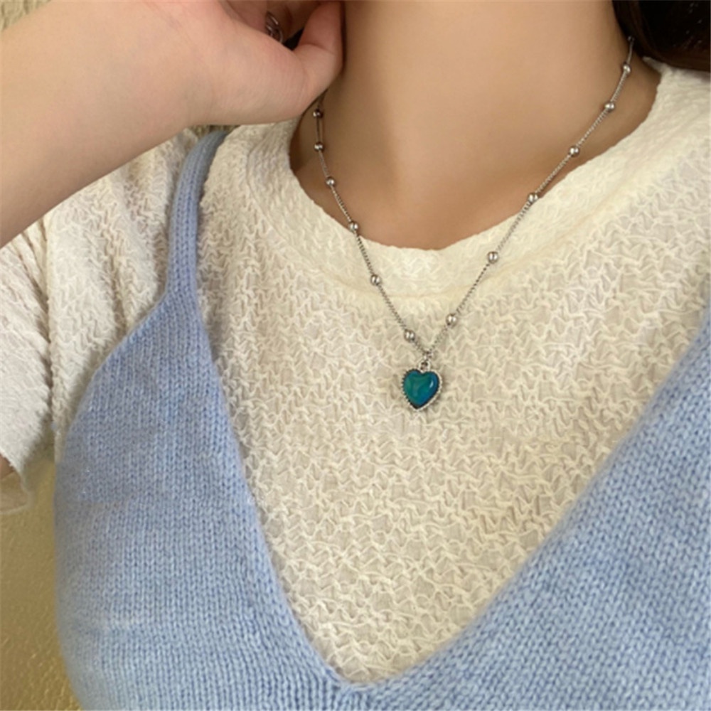 Vòng Cổ Chuỗi Hạt Trái Tim Nhỏ Thay Đổi Màu Sắc Theo Nhiệt Độ Phong Cách Hàn Quốc