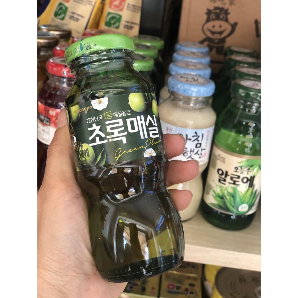 Nước ép trái cây Woongjin Hàn Quốc - Chai 180ml