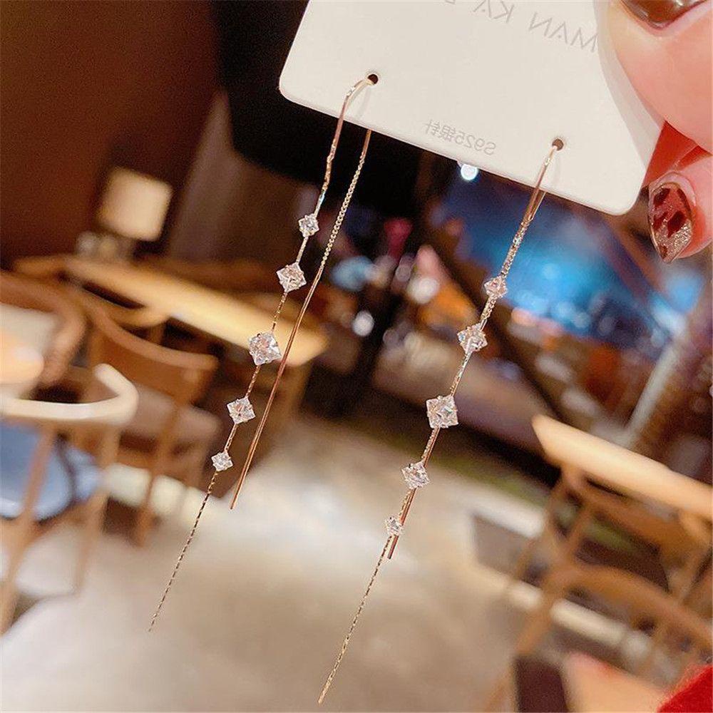 Khuyên Tai Lủng Lẳng ROWANS|Phụ Nữ Đầy Đủ|Bông Tai Dáng Dài Xinh Xắn Dành Cho Nữ