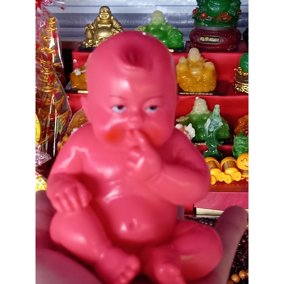 Tượng cậu bé _ cầu con