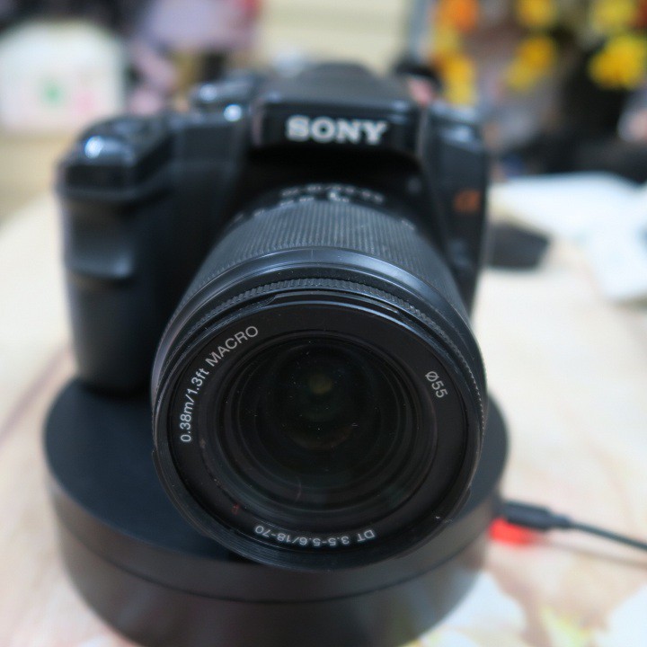 Máy ảnh Sony A100 kèm ống kính 18-70