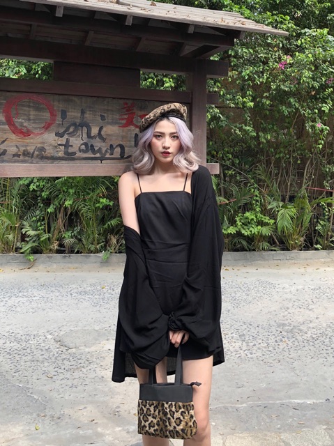 Nguyên set đầm hai dây và áo khoác | BigBuy360 - bigbuy360.vn