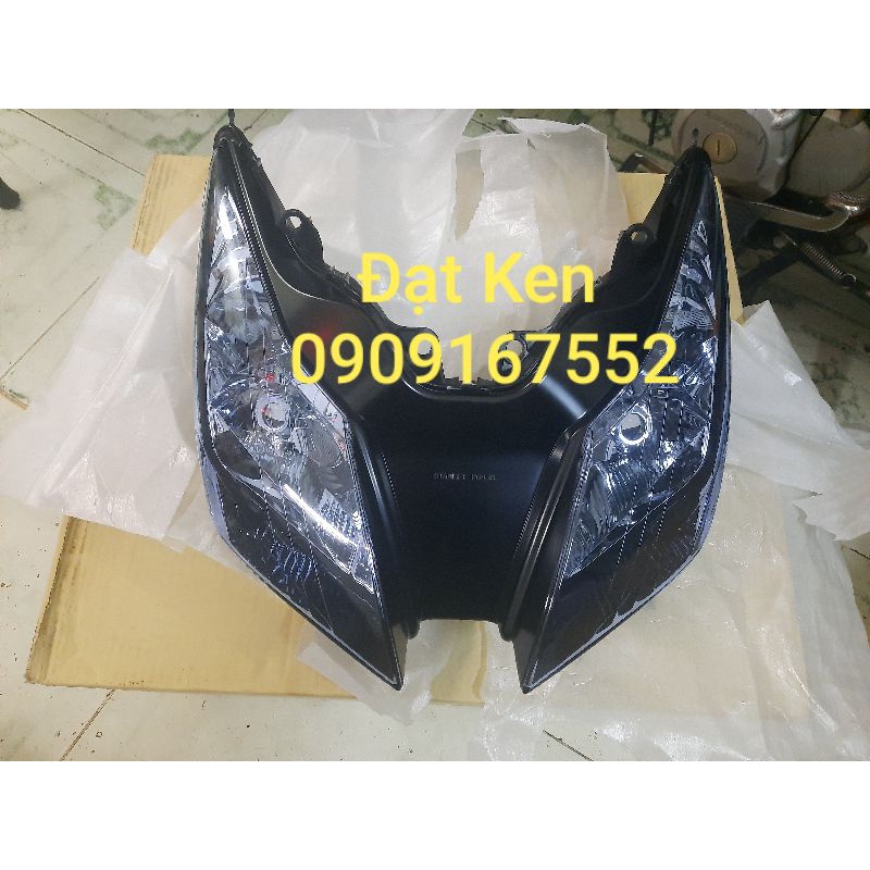 Pha đèn xanh/trắng AB Thái 2010