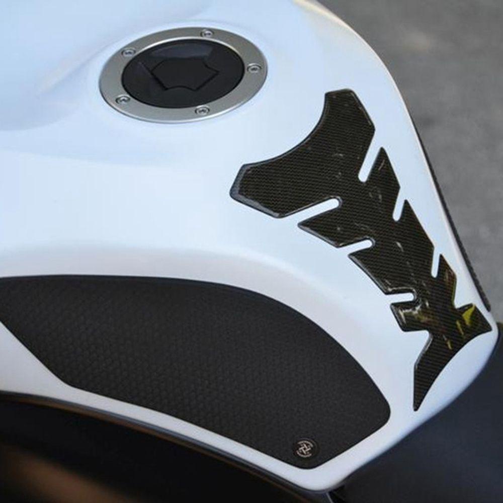 Miếng Dán Trang Trí Nắp Bình Xăng Xe Mô Tô Hình Xương Cá Màu Đen Bằng Sợi Carbon