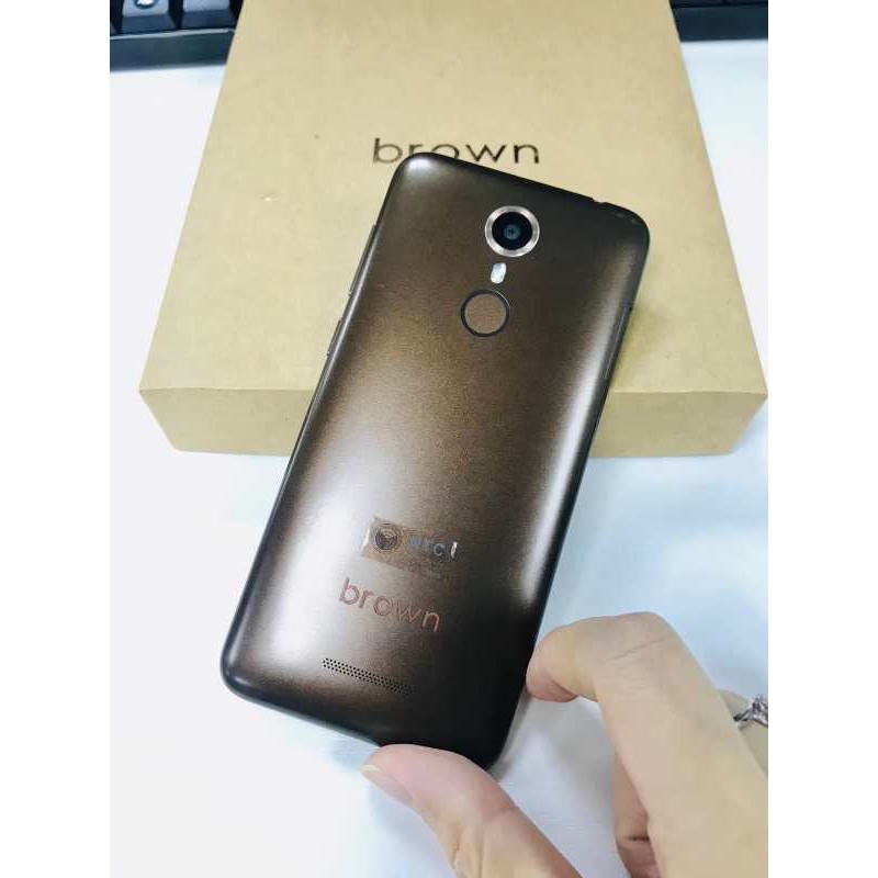 [Mã 1511ELSALE giảm 7% đơn 300K] Điện thoại Brown 1 nhỏ gọn cầm tay Cảm biến vân tay 2G/16G 13mp/8mp android 7 màn hình | BigBuy360 - bigbuy360.vn